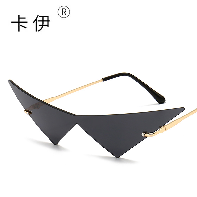 New Big Triangle Personalized Sunglasses for European and American Men's and Women's Fashion Fashion Fashion Show Clothes Sunglasses for Street Photography Hip Hop Sunglasses - C1 Grey
