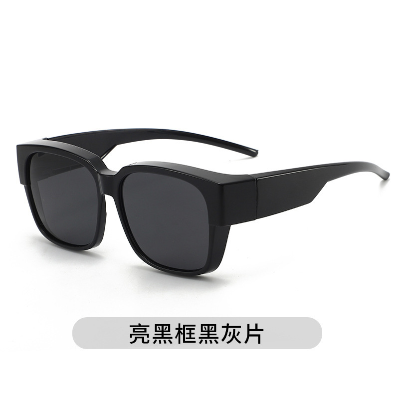 Wearing glasses, myopia sunglasses, trendy clip, polarized anti UV, ultra light myopia glasses for driving, wearing glasses, sunglasses for women - Bright black frame gray sheet/Ordinary film