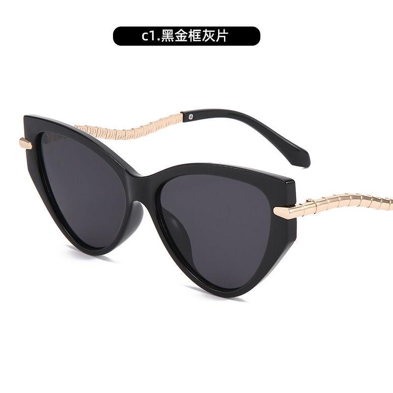 2025 Новый европейский и американский модный кошачий глаз против ультрафиолетовых солнцезащитных очков Женская индивидуальность Ремонт цепочки высококачественные очки - С1. Черно - золотая рамка/Линзы A + HD UV400