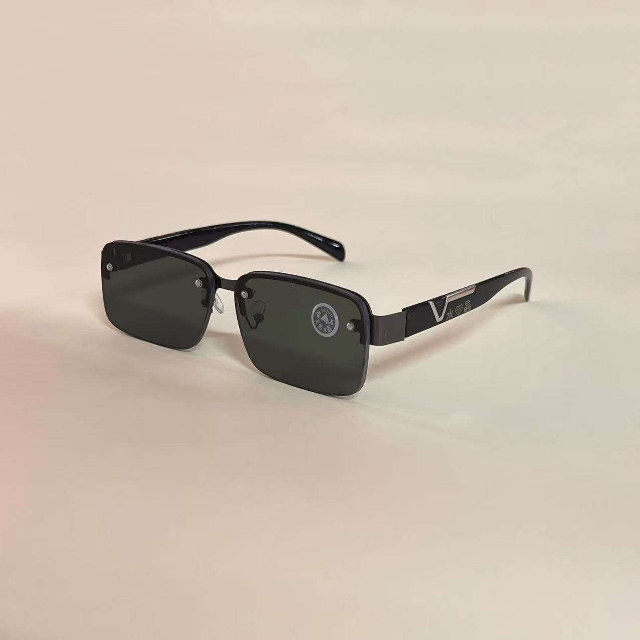 Мужчины без рамок пробивают Восточно - Китайское море хрустальные очки наружные солнцезащитные очки плоские очки квадратные солнцезащитные очки - Хрустальные солнцезащитные очки черные, прохладная защита глаз