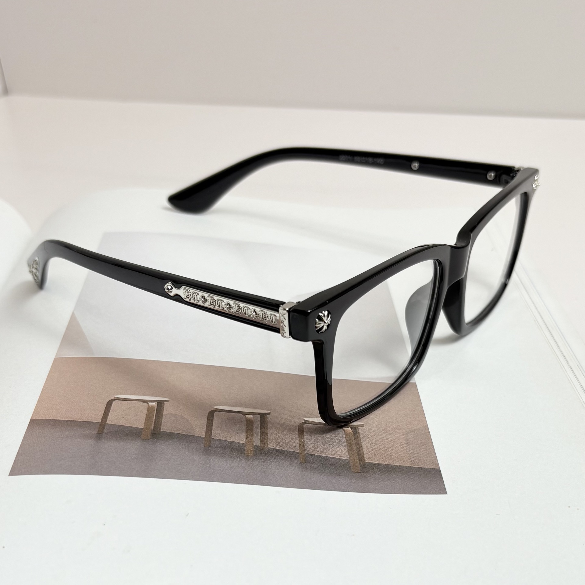 European and American Cross border New Sunglasses Men's and Women's Square Croaker Flat Mirror Classic Travel Fashion Optical Glasses 2271 - black silver frame/blue light blocking