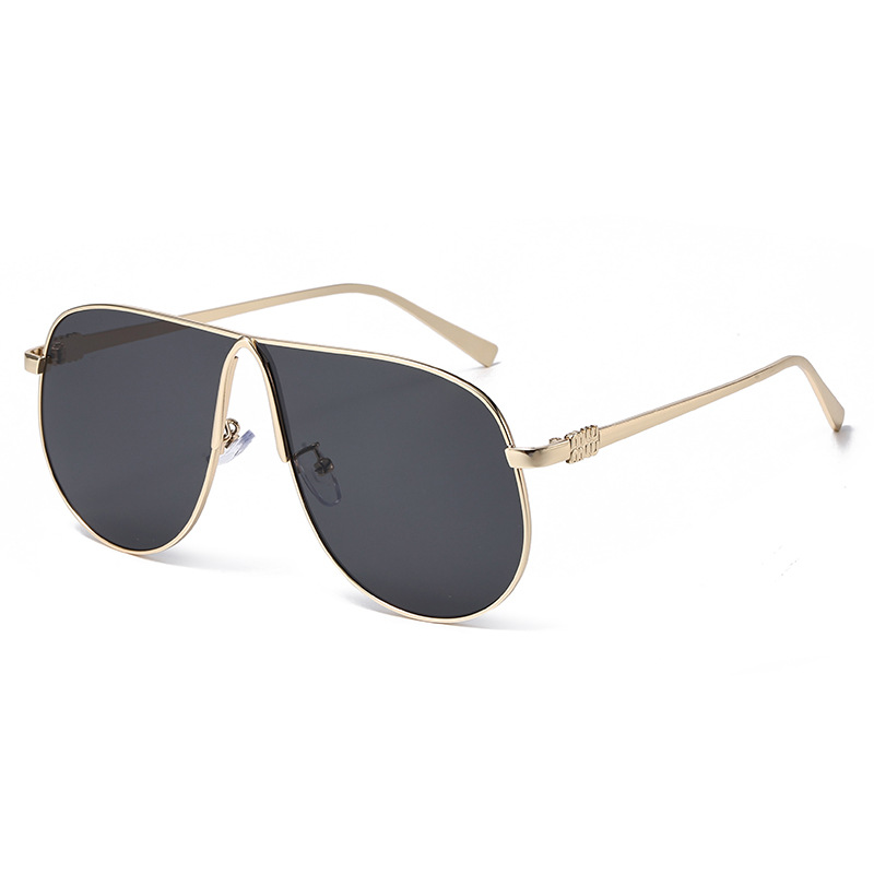 Солнцезащитные очки в форме жабы 2025 Новая рамка Европа и США Очки для вождения металлические ретро солнечные очки вогнутая форма - Золотая рамка