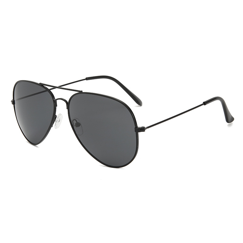 开车专用男士墨镜高级感渐变色太阳镜飞行员墨镜复古经典蛤蟆镜 - 黑框灰片