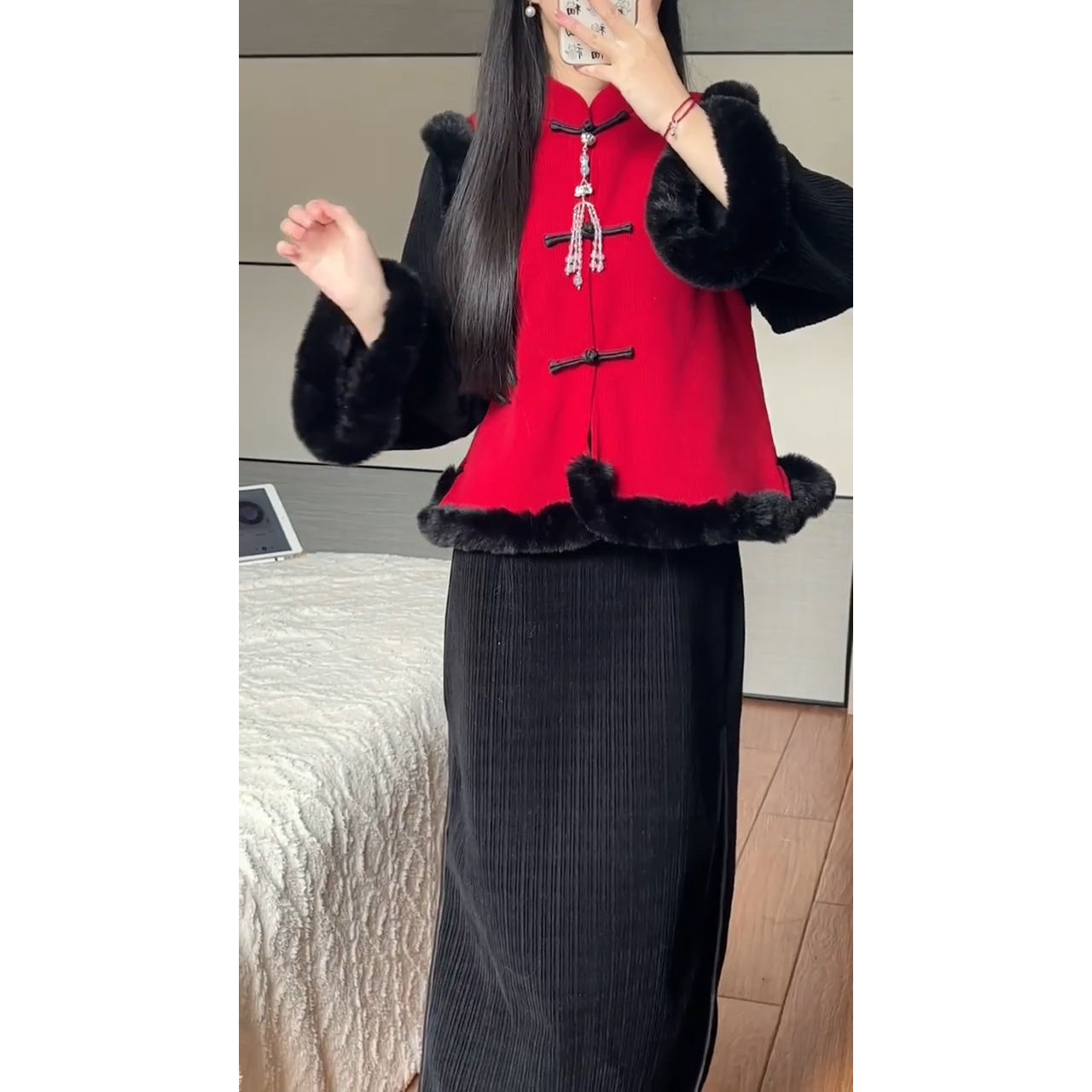 Черный халат осенний зимний с плюшевой толстой новогодней рубашкой для взрослых - 9528 Бронежилет/S