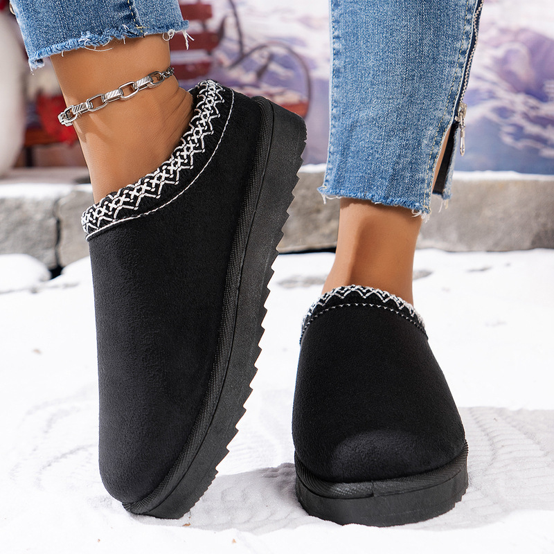 Thick soled snow boots for women 2024 winter new item, internet famous hairy bread cotton shoes with plush insulation, one foot lazy shoes - black/thirty-six