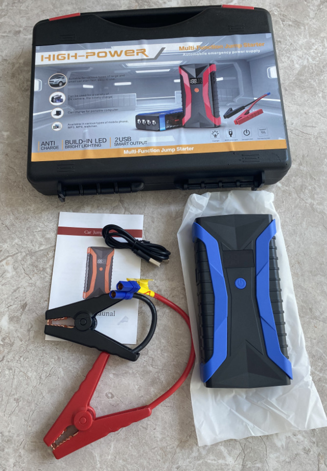 2024 Новый автомобиль аварийного питания 12В аккумулятор зарядка многофункциональный автомобильный спасательный стартер - XJ16 Синий (обычный зажим)