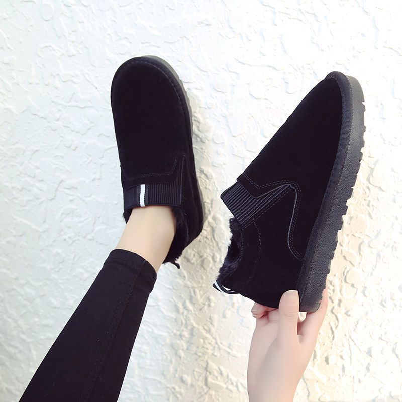 Хлопчатобумажные туфли женские скользящее дно осень 2023 новые теплые и пухлые туфли короткие сапоги короткие снежные сапоги - чёрный/35 Небольшой размер.