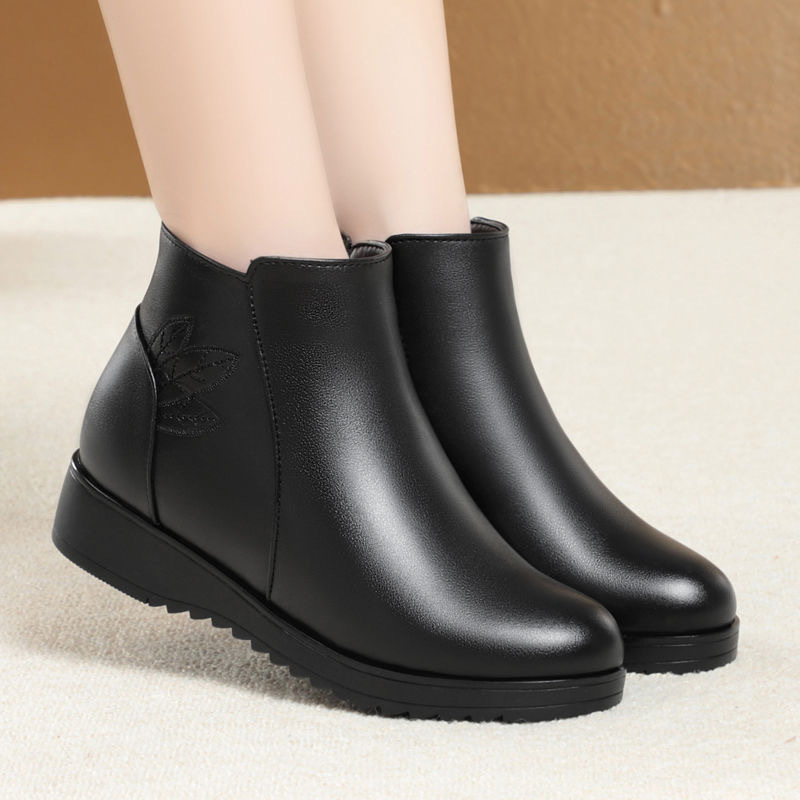 По и плюшевые мамины хлопчатобумажные туфли водонепроницаемые и удобные мартиновые сапоги женские короткие сапоги 2024 - чёрный/Тридцать пять.