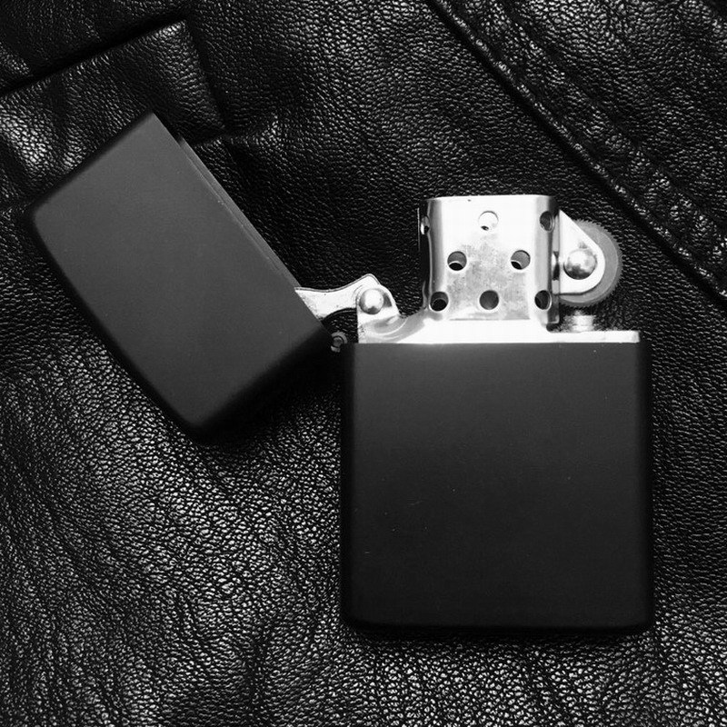 Черный электрофорез керосиновая зажигалка продвижение подарков зажигалка реклама лазерная гравировка подарки производитель прямая оптовая продажа - Чёрная зажигалка
