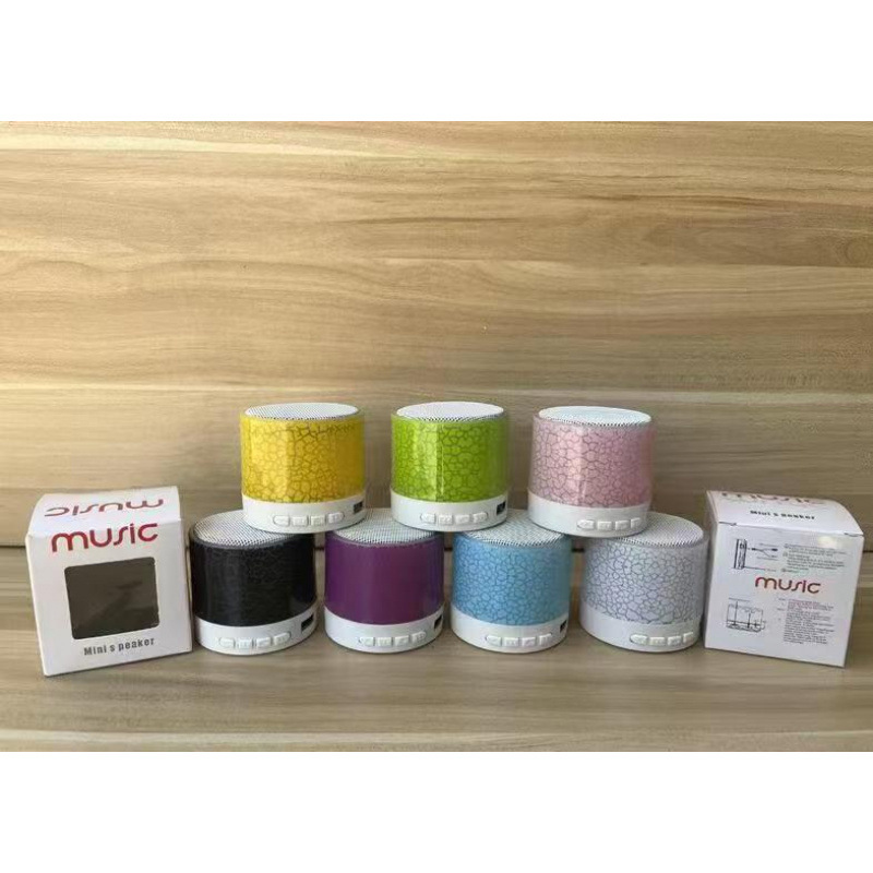 Оптовая продажа новых мини - трещин, Bluetooth, портативных разъемов, бас - пушек, звуков, LED светящихся радиодинамиков - Большая трещина звука - черный