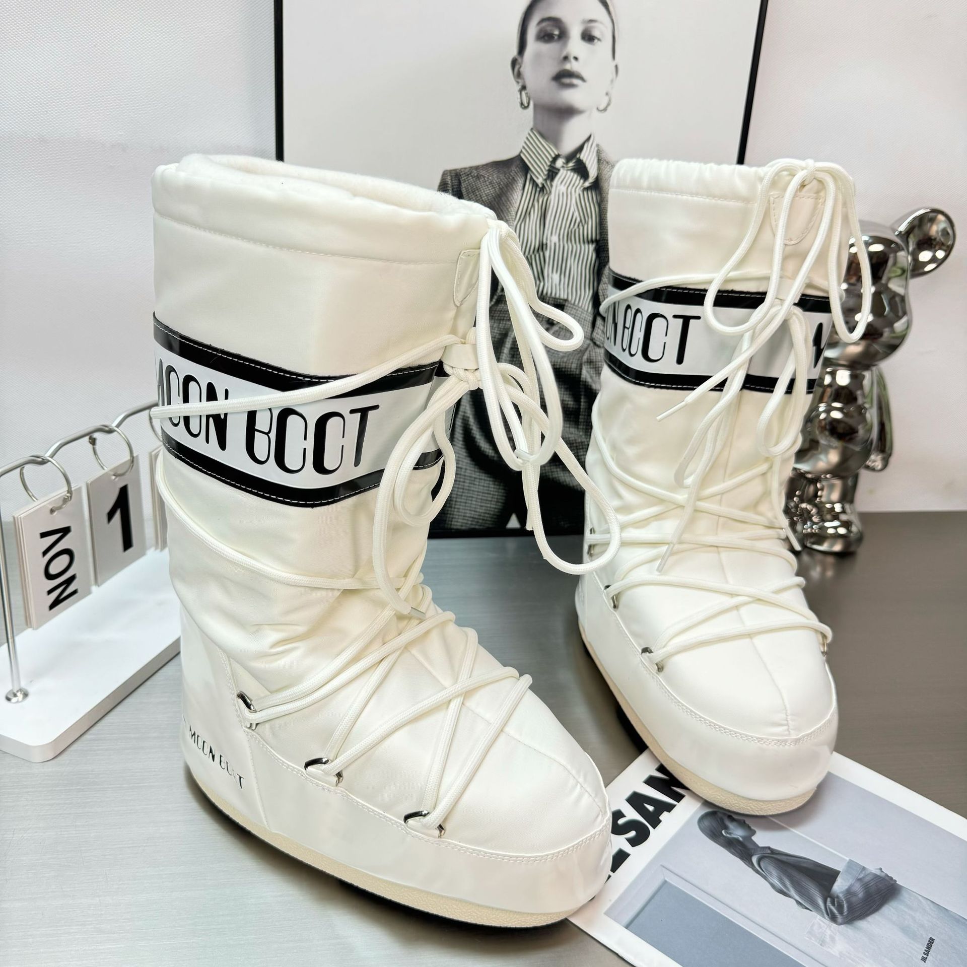 В 2024 году поднимите осенне - зимние лунные сапоги, высокие чувства, противоскользящие, теплые снежные сапоги, модные, уродливые сапоги - белый/Тридцать пять.