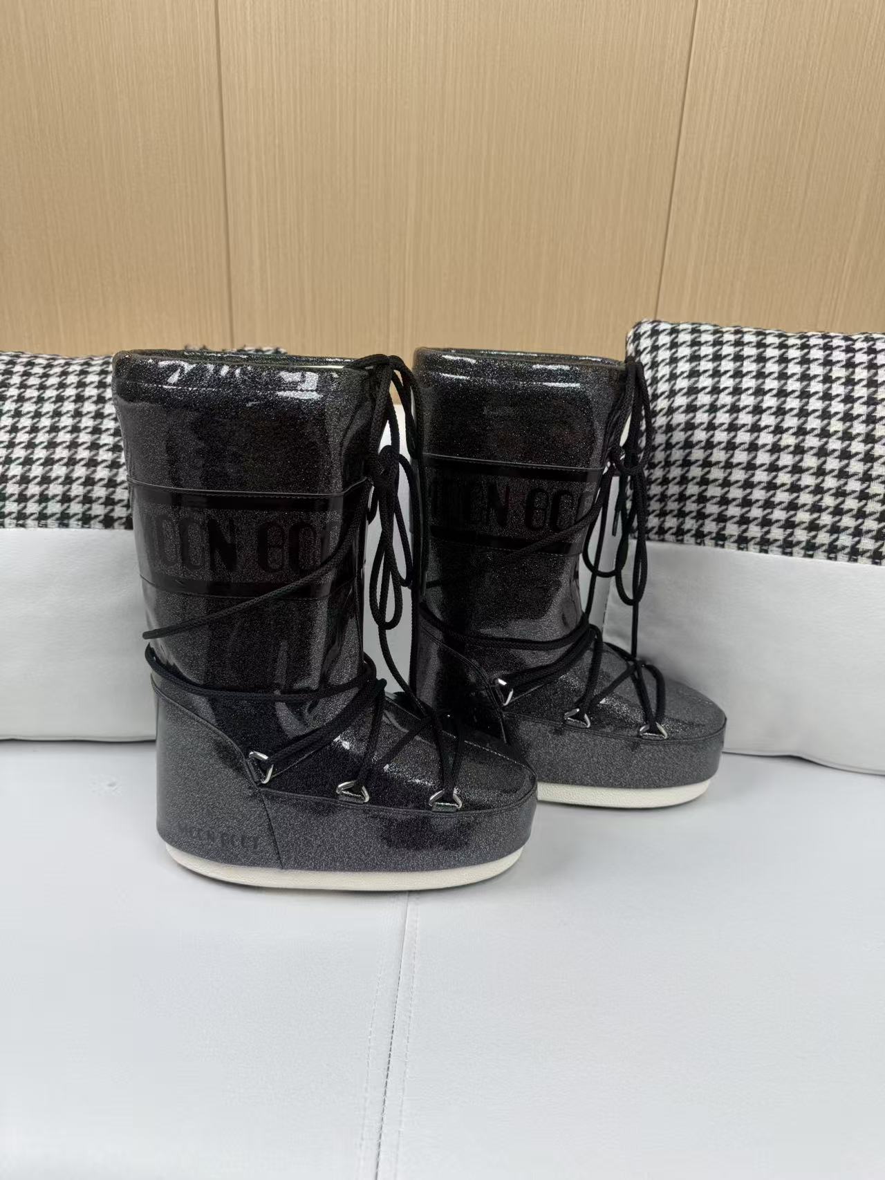 Высокая версия 2025 Лунные сапоги Снежные сапоги Добавить 6 см Водонепроницаемые, противоскользящие, теплые, уродливые лыжные ботинки - Чёрный длинный светильник/Тридцать пять.