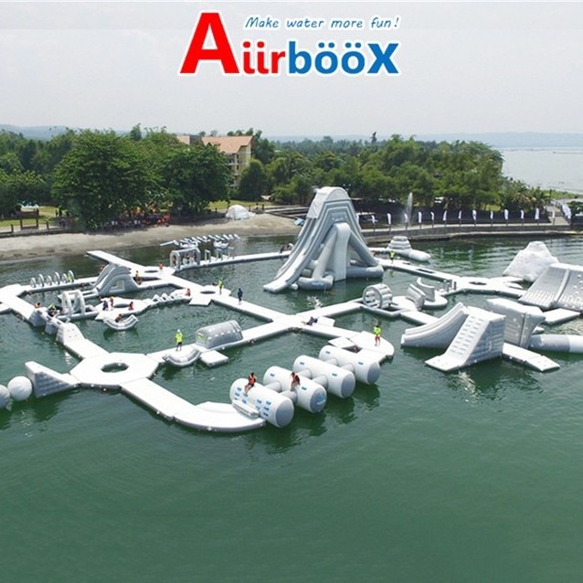 大型水上充气闯关移动充气水上乐园海上冲关漂浮障碍道具设备厂家