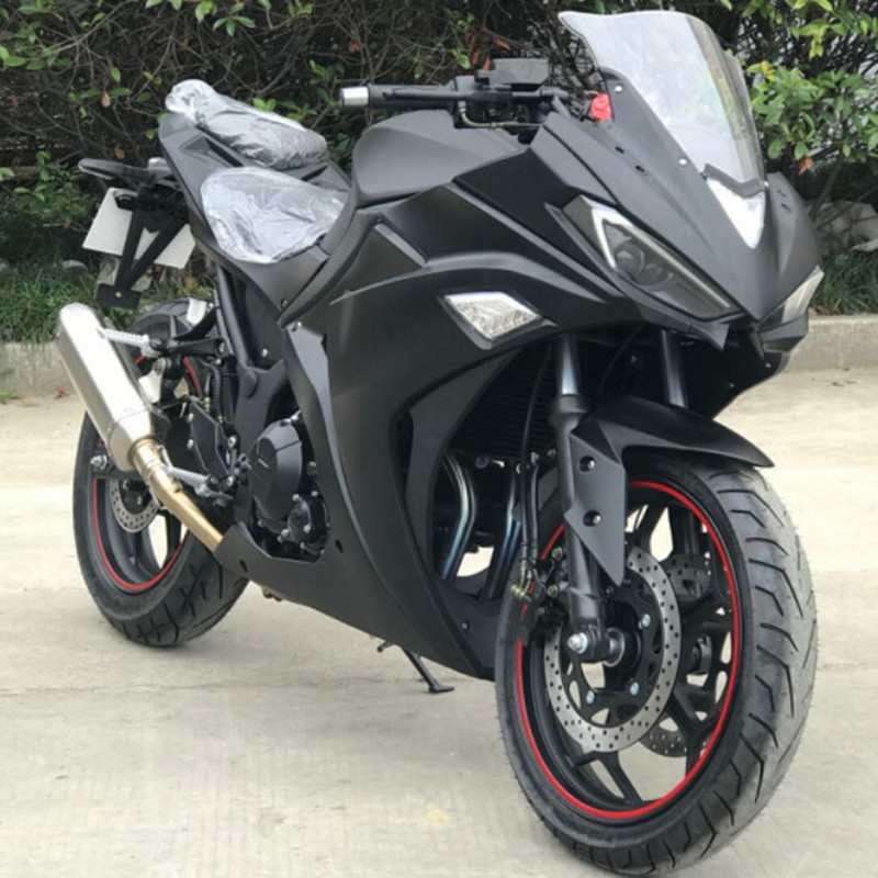 Оптовая и розничная торговля Мотоцикл Yamaha V6 Двухколесный тепловоз на открытом воздухе