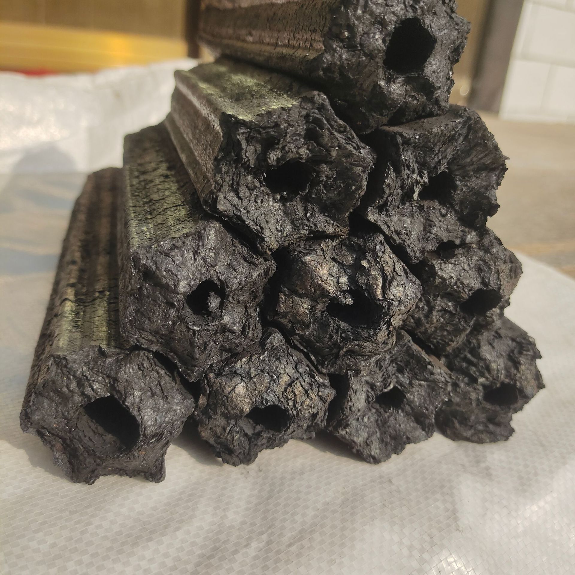 Механизм высокотемпературное барбекю с бамбуком, уголь, уголь, уголь, печь для обогрева, жареный уголь, печь для приготовления чая, уголь, быстро сжигаемый уголь, большая скидка