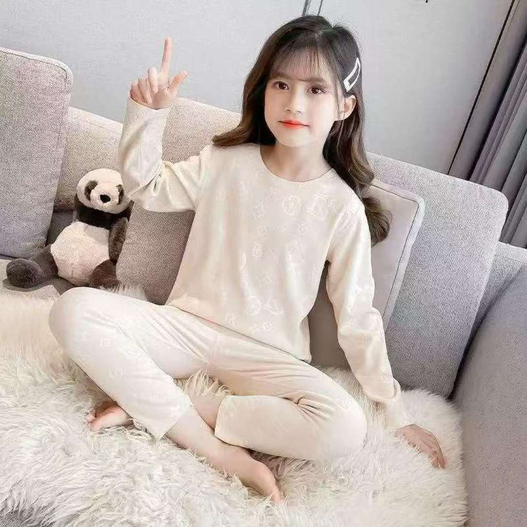 [Луна]: 5.5.9 Tengchange 296 комплектов [луна]: приливный ребенок, наполненный индеровым бархатом для дома теплый нижний костюм [луна]: 130 - 160, независимая упаковка [луна]: фактический цвет отдельные детали меньше других цветов не показаны