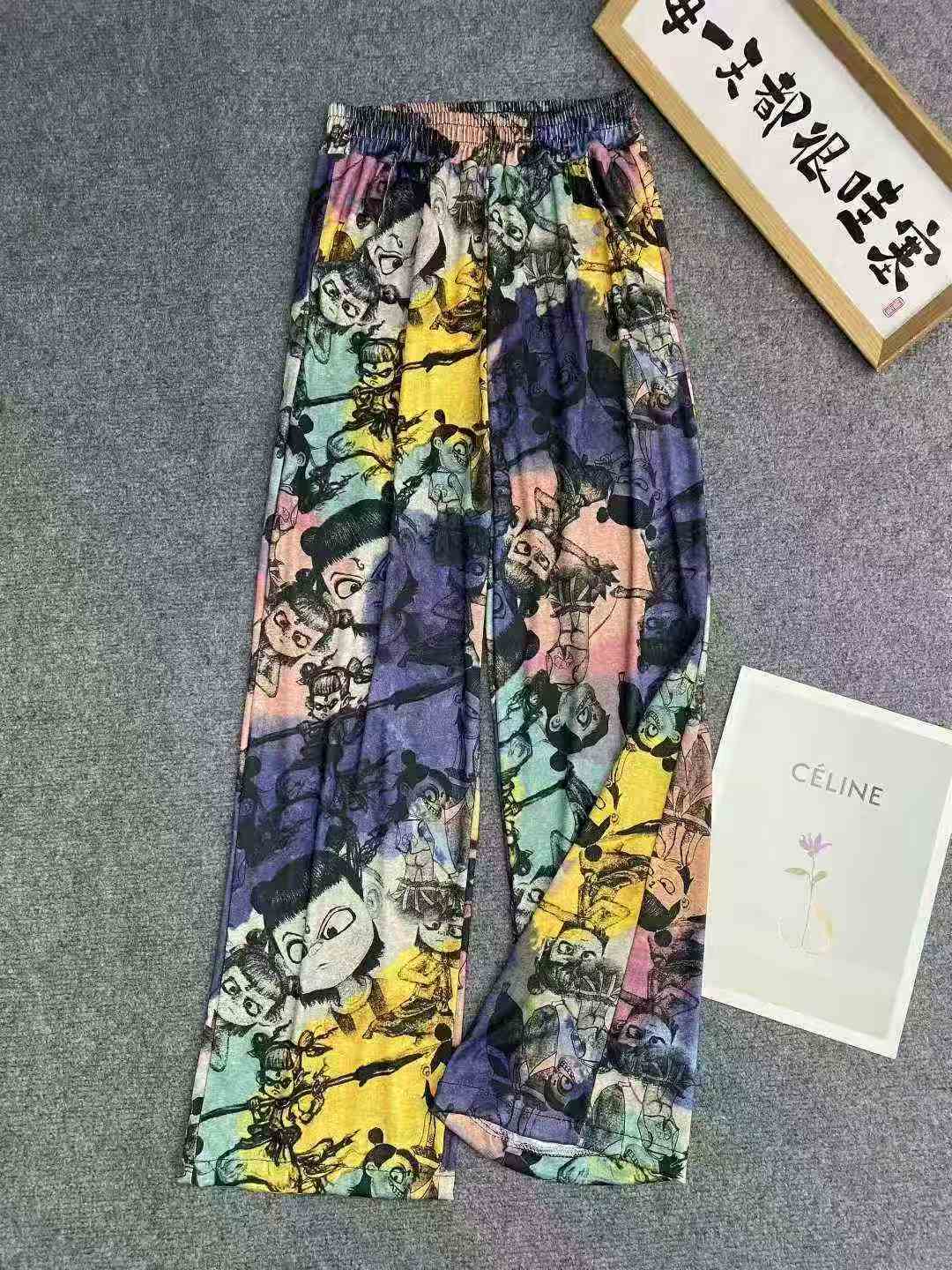 Закрашенная карта печатать широкие брюки для ног 975 шт. 6.5, ткань удобная и высокая эластичность, рыхлая талия, есть карман, код 4 - 6 ярдов (S - L), независимая упаковка,