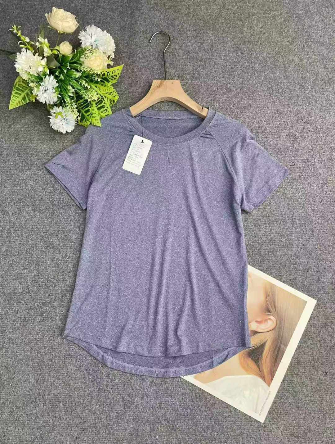 1124 Спортивные упражнения, быстрые сухие йоги с короткими рукавами. Подложка нерегулярно спроектирована, ткань мягкая и удобная, высокая эластичность, хорошее качество. S один 2XL, отдельная упаковка с подвеской, полная очистка 3.5