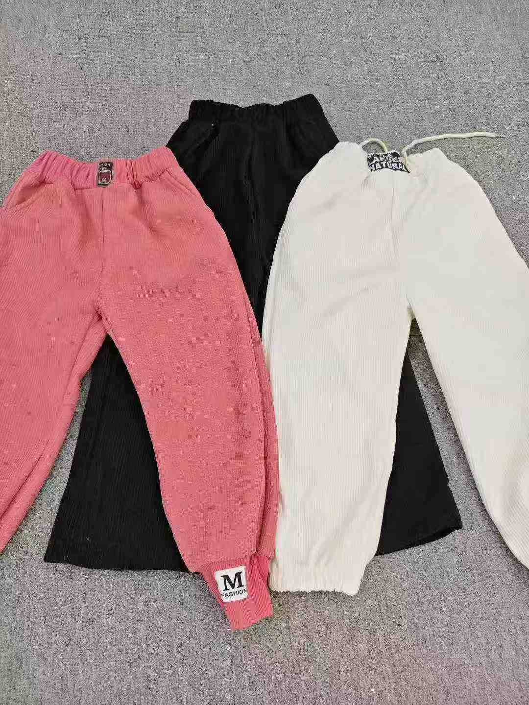 300 детских брюк с бархатом, три цвета, отдельная упаковка, кодовое число 110 - 170, полная чистка 4,8 мин. + 1