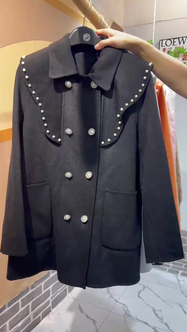 Полная очистка 18,8 юаней / очистка 238 предметов около шерстяного суконного пальто пальто, видеомодель, код S - L. В основном это пылезащитные мешки!