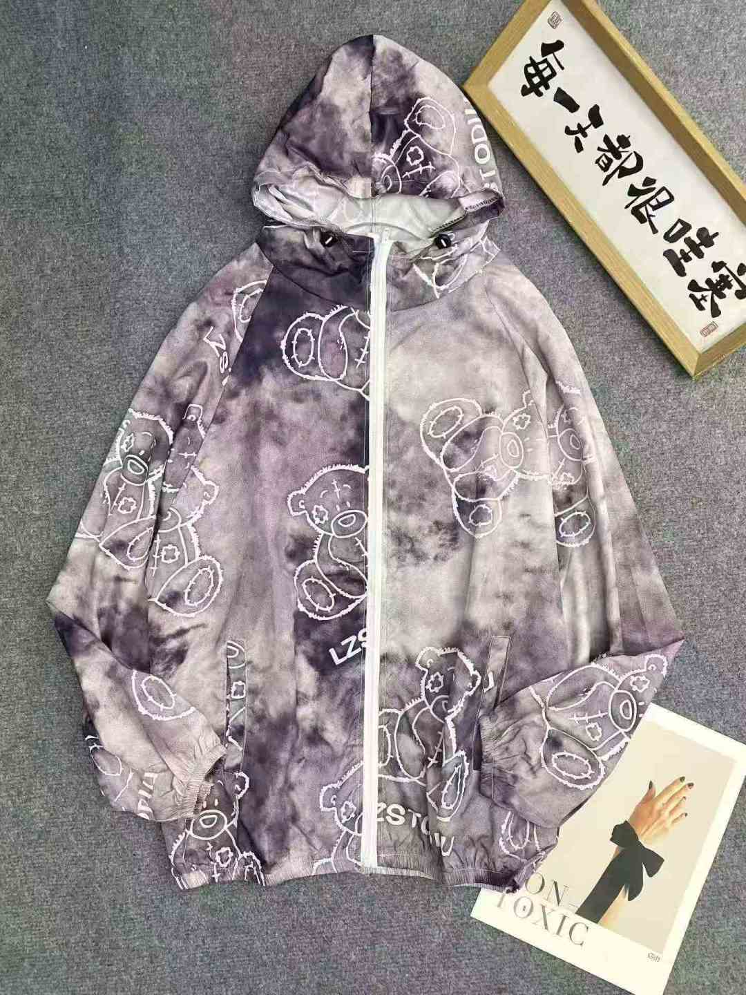 Свободная версия солнцезащитного плаща 81 шт. 5.5, негибкий дизайн подола, с карманом, средний код числа кода (90 - 130 кг можно носить), независимая упаковка, (см. рисунок с незначительными дефектами)