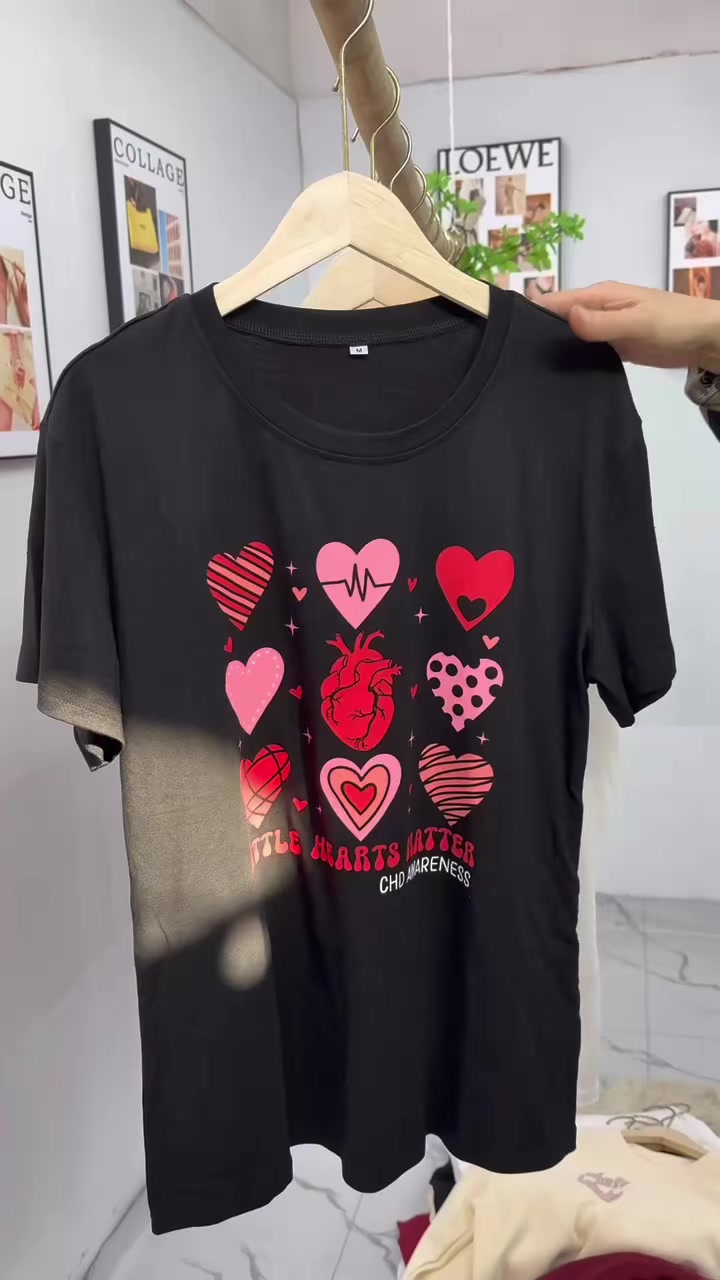 Очистить 3,8 ➕ 1 Женская одежда свободная версия Разное печатный хлопок T 桖, количество 450 шт., кодовое число S - L, независимая упаковка, товар чистый.