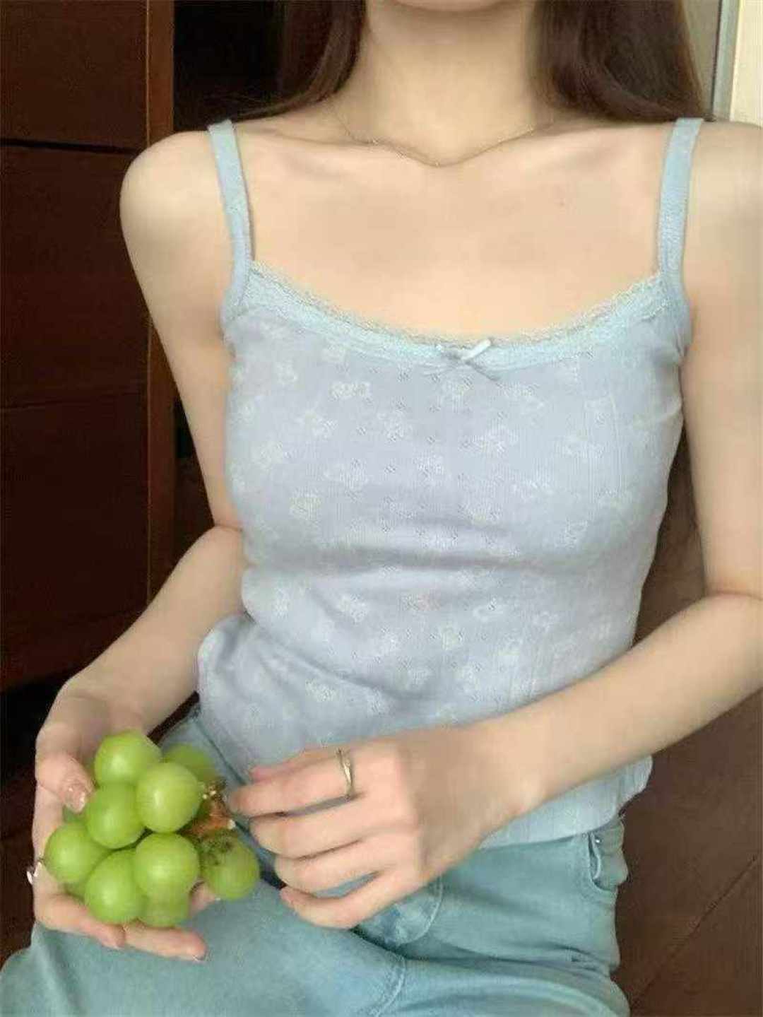 Чисто 3.8 кружевные кружева маленькие подвесные жилеты летние горячие девушки сексуальные без рукавов сладкий ремонт французская девушка с грудной подушкой, количество 120 штук, отдельная упаковка, товары чистые и красивые.