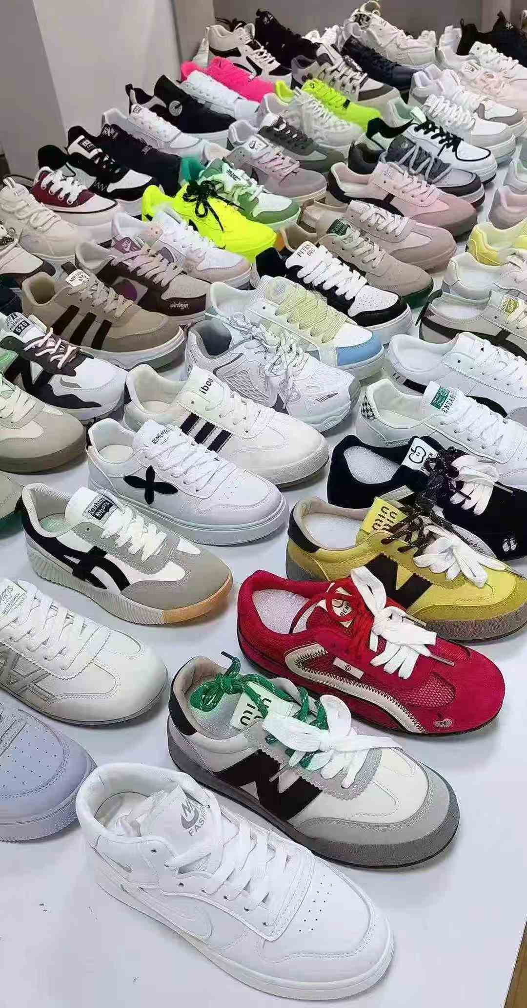 [Прыжок] [прыжок] 1800 пар женской обуви для отдыха, 35–40, разное, цена прохода 23.8