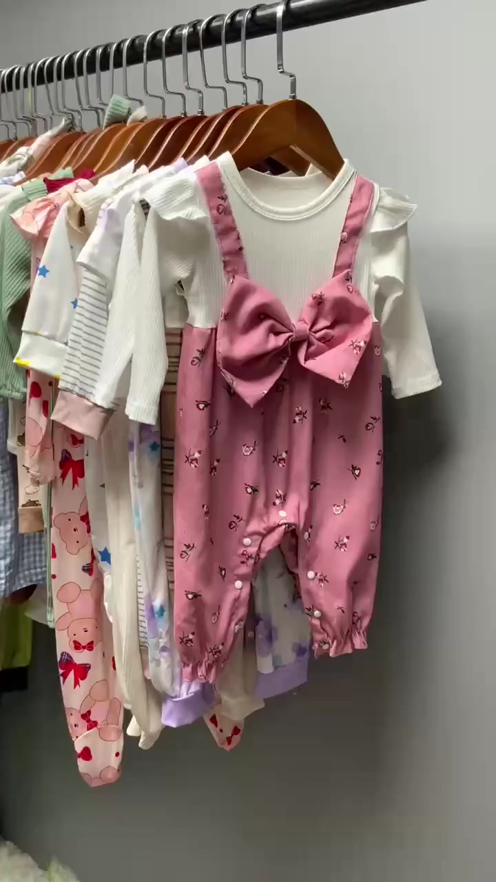 Бренд внешней торговли Baibao ползучая одежда 6800, независимая упаковка мешков молнии, товары чистые и аккуратные, мелкие целые разновидности, размер 0 - 8 лет, полная чистая цена благосостояния 3,8 юаней, распределенные товары ➕ 0,5