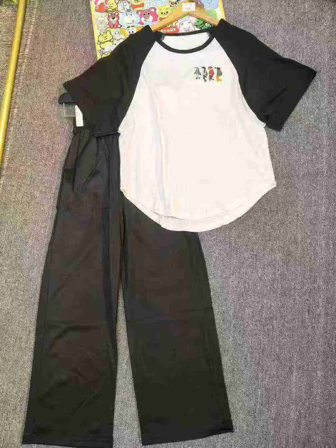 Полная чистка 6.8 90 комплектов летней женской одежды для отдыха моды два комплекта дугообразных нижних футболок с короткими рукавами + прямые брюки, размер S.2XL код отдельная упаковка.