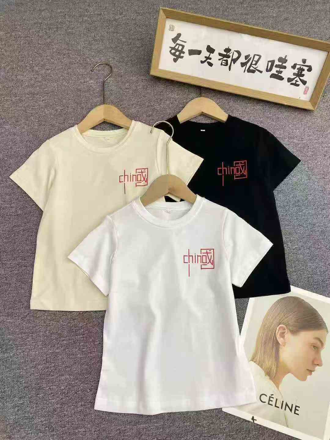 Двойной хлопок детская одежда с короткими рукавами 335 шт. 4.9, хорошая ткань, удобная воздухопроницаемость, рисунок принт, качество, изображение два целых, кодовое число 110 - 130 ярдов, 10 шт. упаковка - 110.