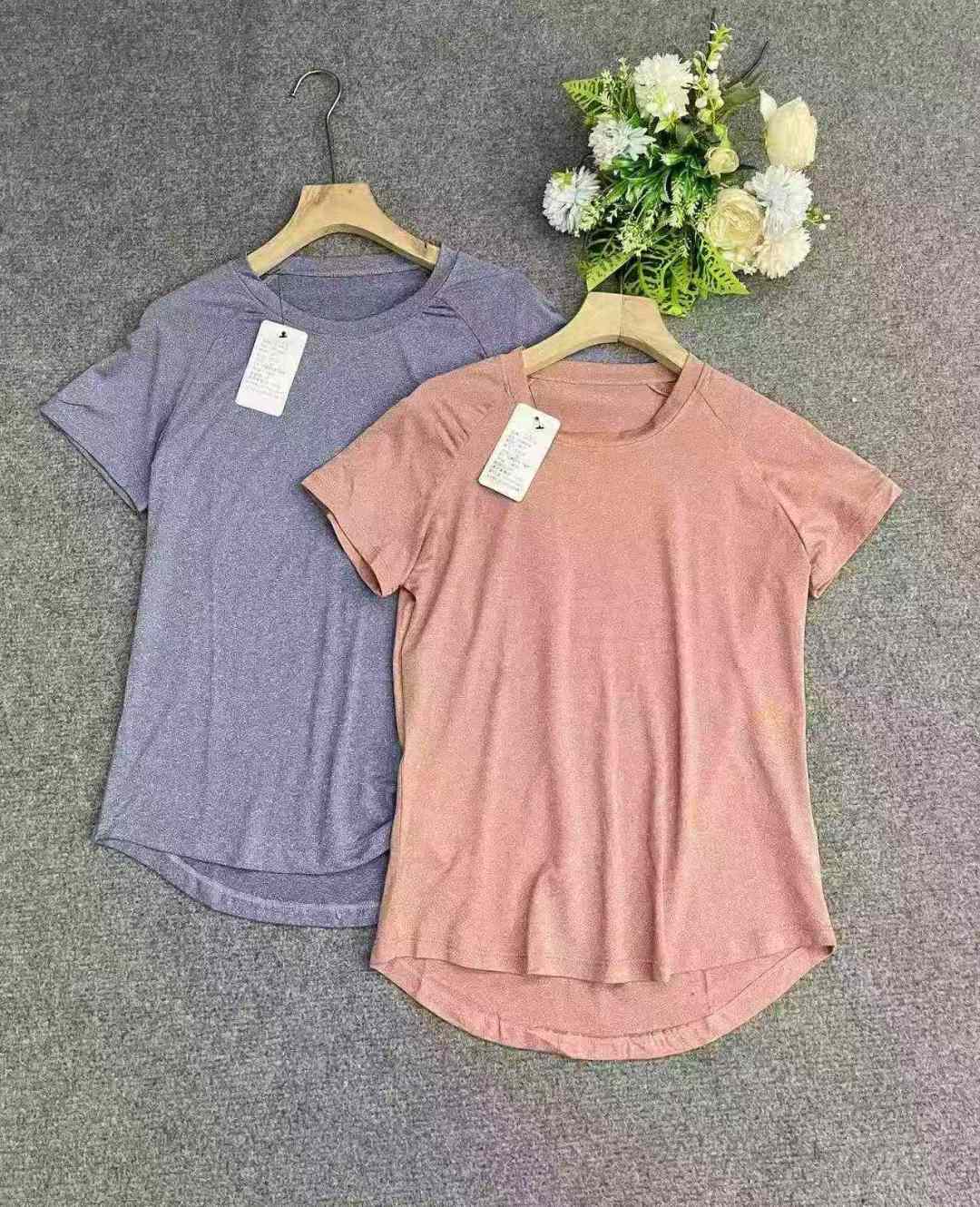 1124 Спортивные упражнения, быстрые сухие йоги с короткими рукавами. Подложка нерегулярно спроектирована, ткань мягкая и удобная, высокая эластичность, хорошее качество. S один 2XL, отдельная упаковка с подвеской, полная очистка 3.5