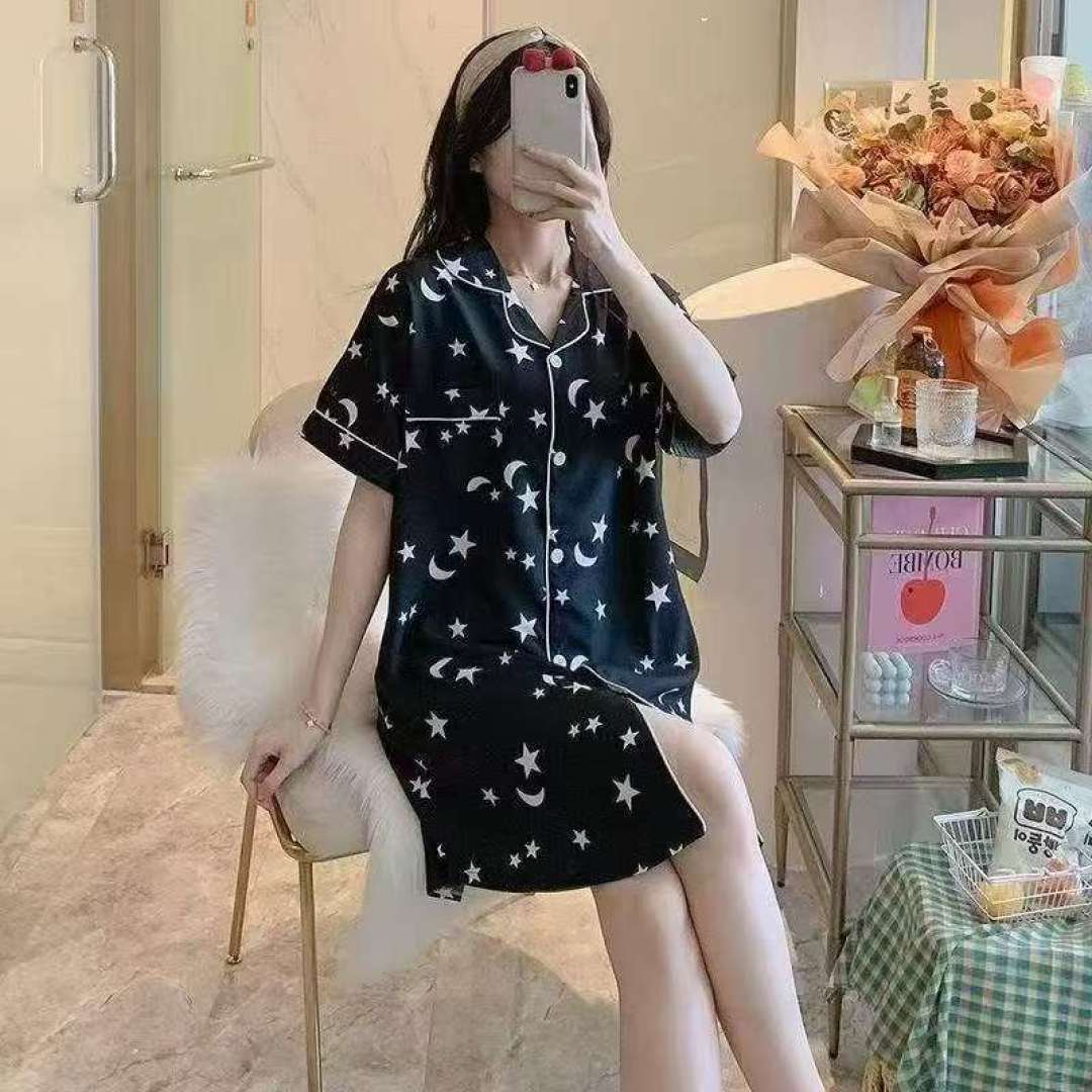 [Луна]: 7.8 Очистить 103 штуки (без разделения товаров) [Луна]: Лето свисающие пуговицы кардиган звезды домашняя одежда ночная юбка [Луна]: M.XL.XXL Независимая упаковка [Луна]: ткань мягкое качество ️