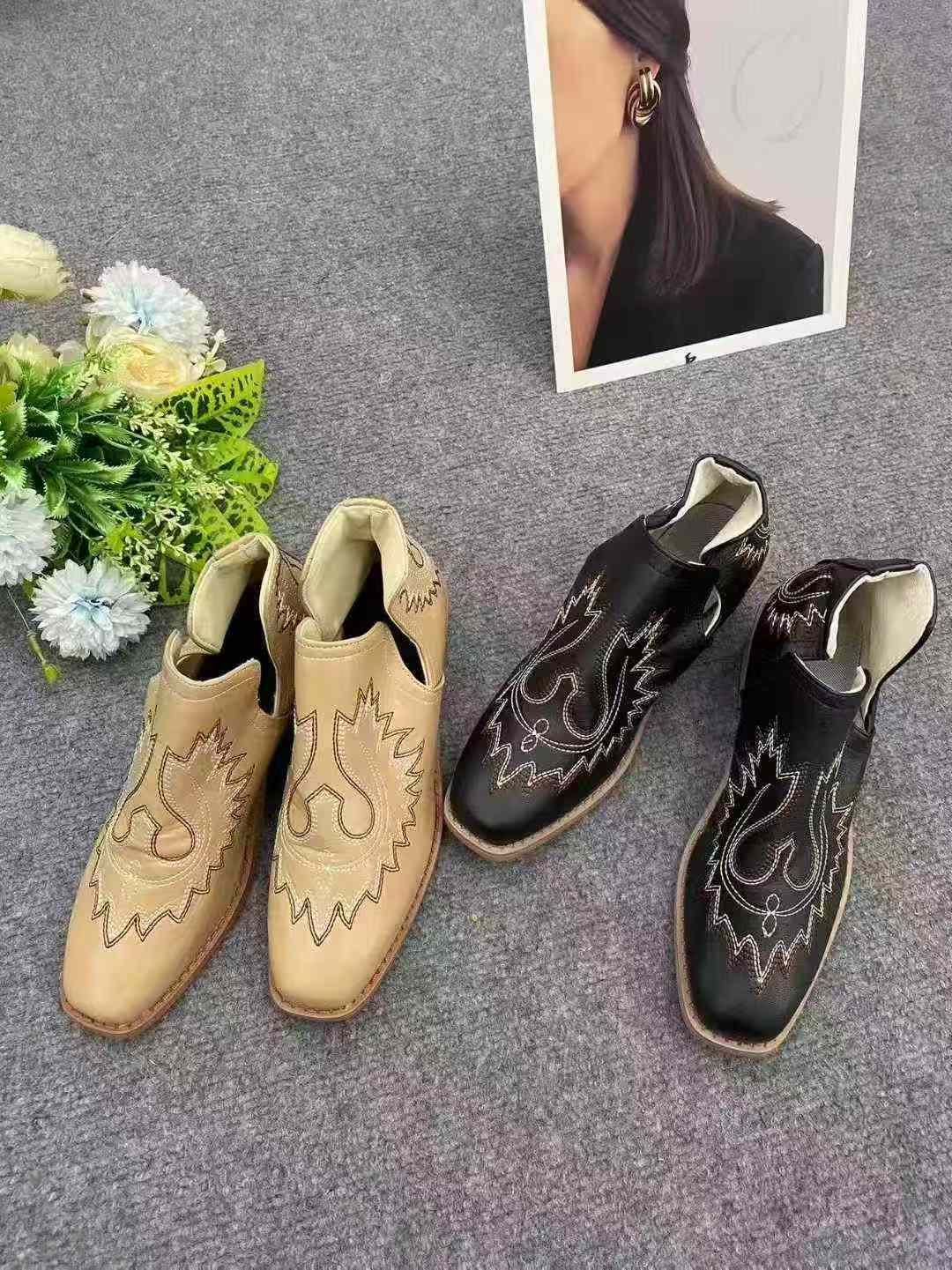 100 пар вышитых толстых и модных кожаных коротких сапог, хорошее качество, новый стиль моды, 36 ярдов - 41 ярд, независимая упаковка, полная очистка 3,9