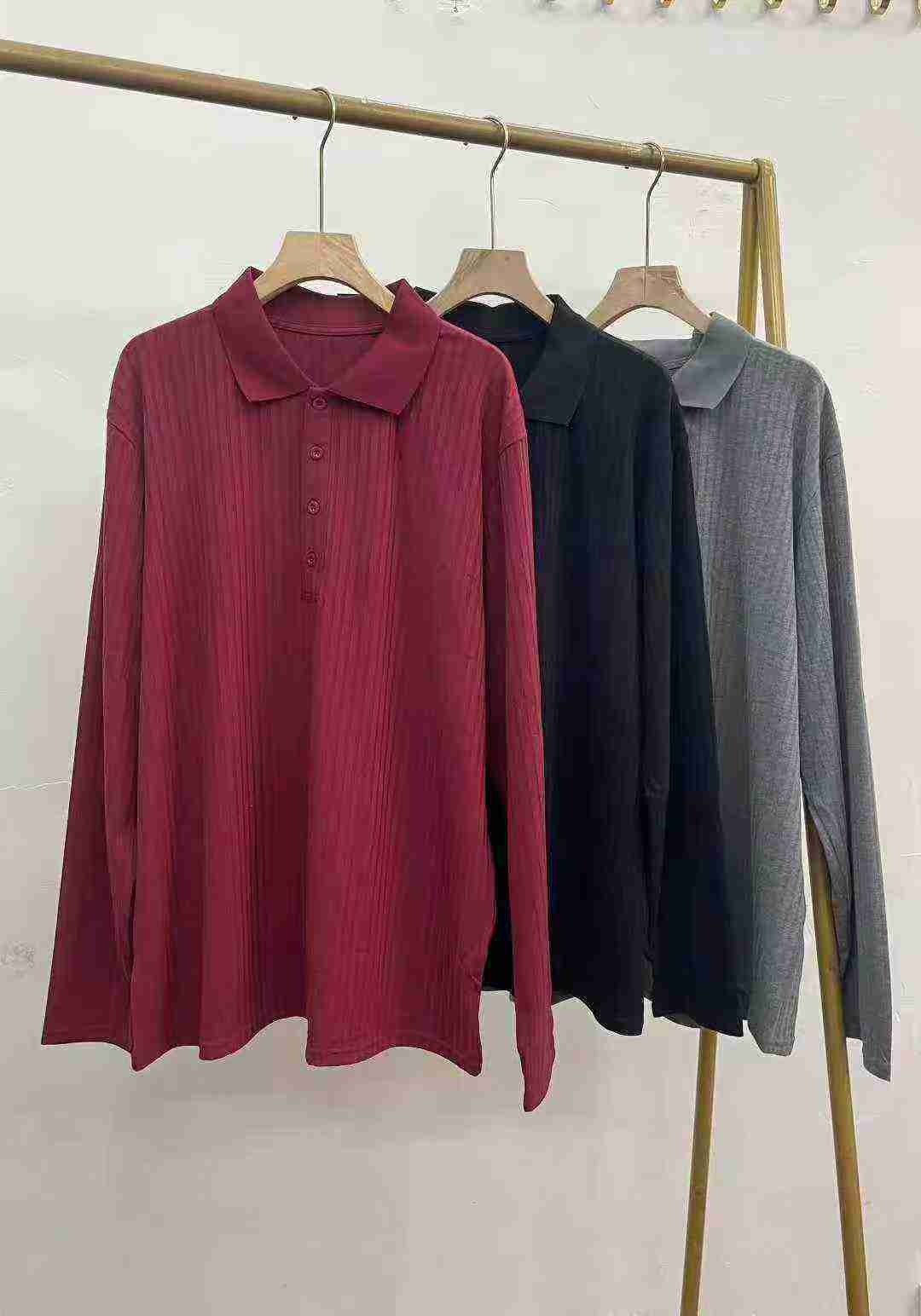 51 Высококачественная блузка для отдыха. Та же марка, 30% капрон, ткань удобная с текстурой, высокая эластичность. L - 12XL, отдельная упаковка с подвеской, полная очистка 6.5