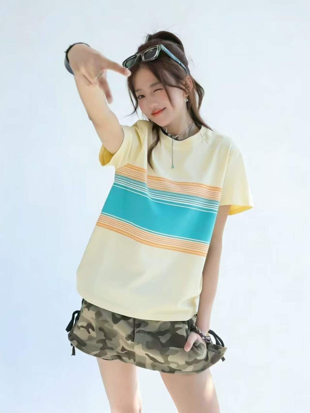 [Луна]: 7.5 Чистая 256 [Луна]: Простая полосатая бо́льшая краска Обрученная хлопчатобумажная оболочка Короткие рукава [Луна]: 123456 ярдов Независимая упаковка [Луна]: один 2 - цветной качество.️