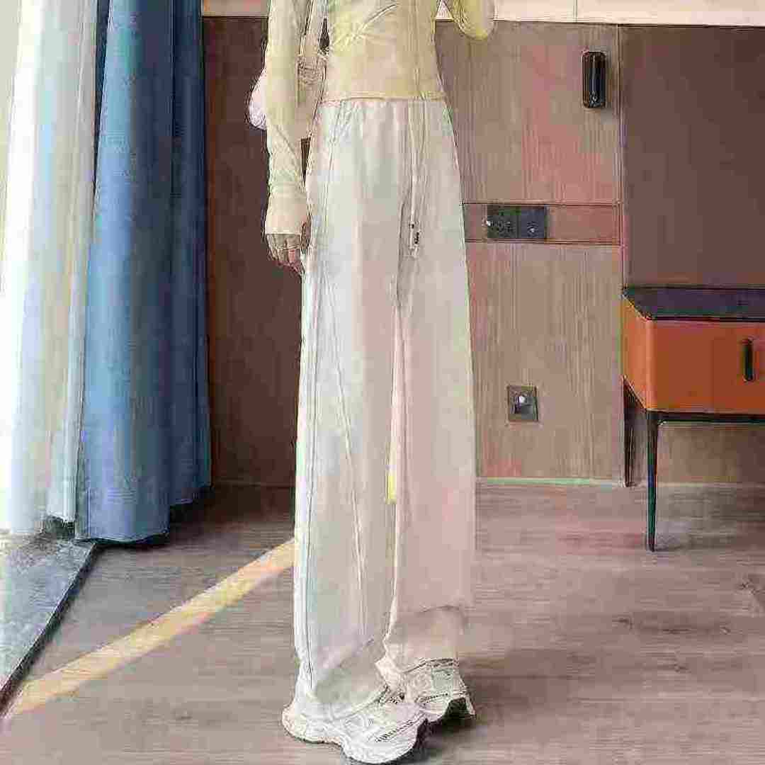 Полная ясность 7,8 юаней Тяньцзы в продаже около 460 высококачественных весенних и осенних изделий маленький человек с высокой талией, чувствуя себя свободными брюками с широкими ногами, кодовое число M - 2XL, один двухцветный (в основном белый, меньше черный) отдельная упаковка