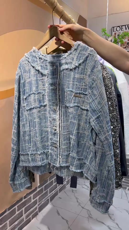 Полная ясность 13,8 юаней / деталей около 300 штук под магазином Tianjiao под высококачественной осенней и зимней женской одеждой, все независимые упаковки, небольшой весь с небольшим количеством примесей, кодовое число S - XL.