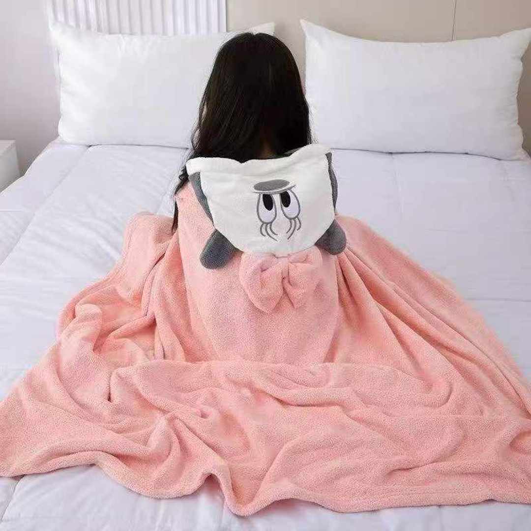 Полная очистка 3.9 67 детских плащей коралловый бархат симпатичный мультфильм с шляпой плащ мягкий впитывающий воду полотенце быстровысыхающая скорость детские полотенца два цвета, спецификация 70 * 140, независимая упаковка воздухопроницаемого отверстия немного грязная и серая может быть смыта.