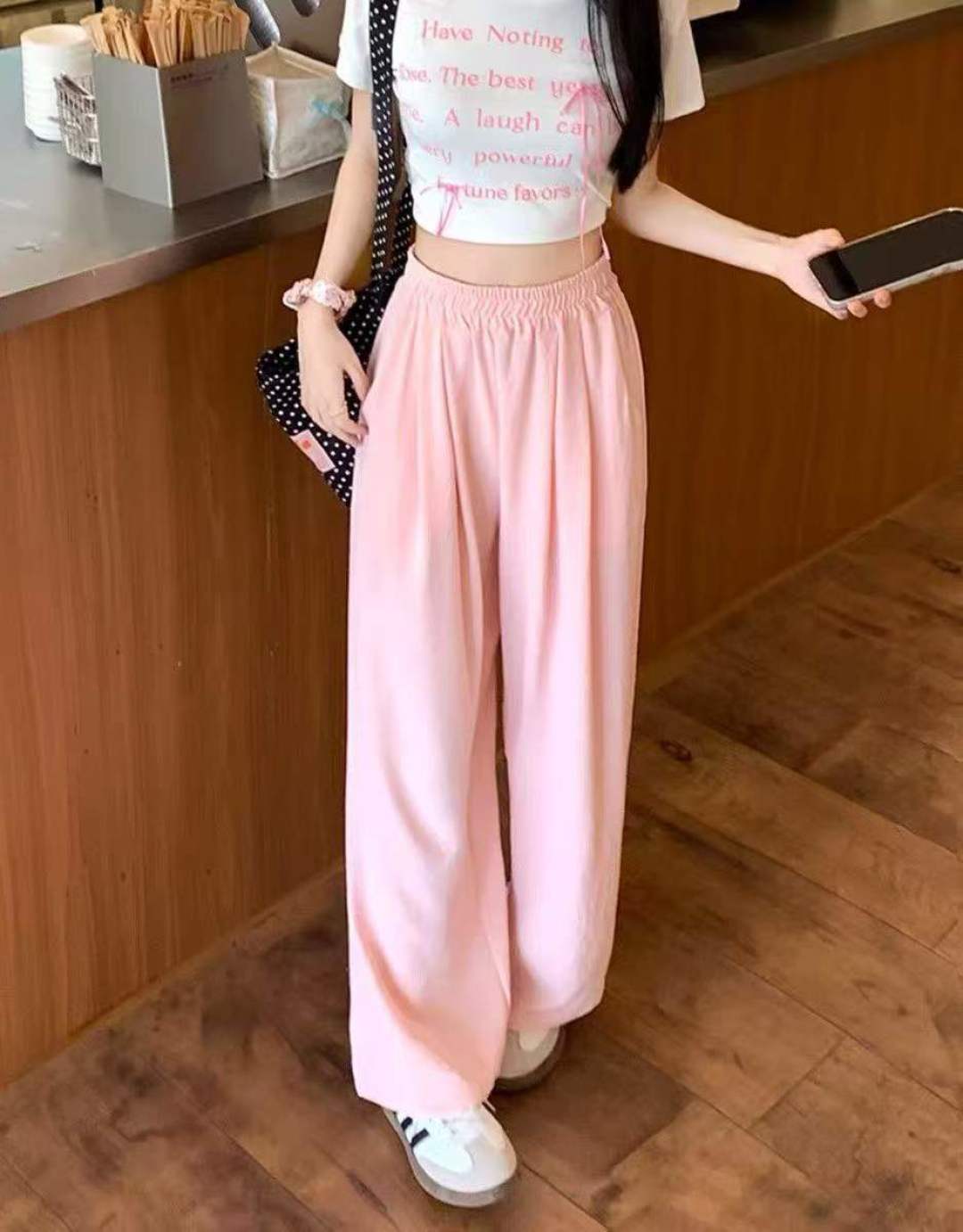 [Луна]: 7.9 Цин 2980 шт. / раздача 8.5 [Луна]: Хань ленивый ветер новый стиль досуга мягкие молочные брюки Ямамото [Луна]: 1234 ярда (S - XL) Независимая упаковка [Луна]: один 2 цвет (много порошка) качество ️