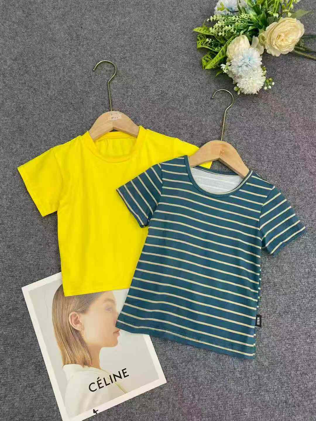 Детская хлопковая ткань с короткими рукавами 574 шт., ткань мягкая и удобная, изображение двух целых, кодовое число 90 - 130 ярдов, мешок с водой (модельный рисунок только для справки) полная очистка 2,5