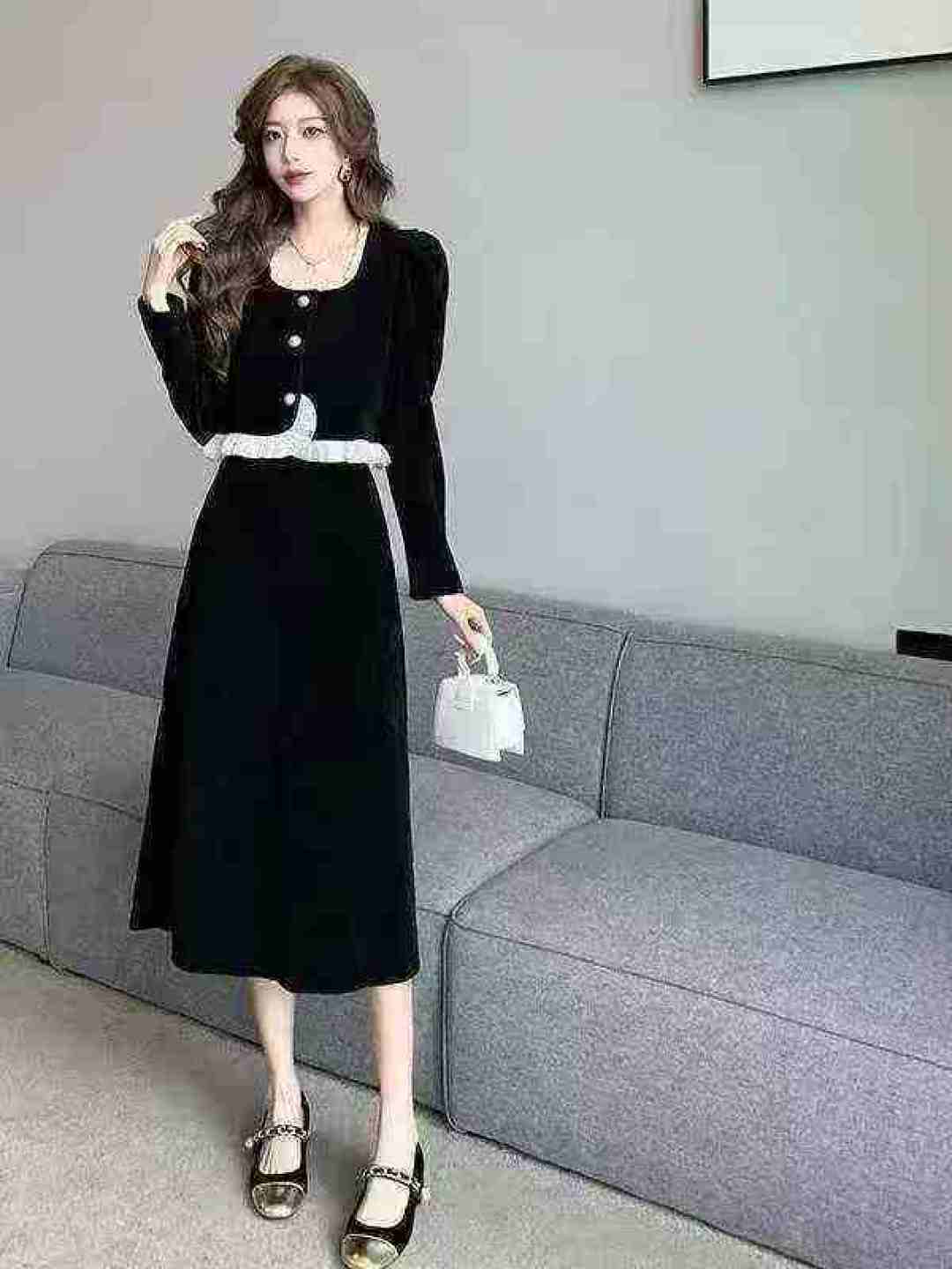 Небольшой ароматный костюм костюм подарочное платье вечернее платье высококачественное легкое роскошное осенью и зимой толпа надевает полный набор из 500 комплектов, независимый мешок для молнии с подвеской, товар чистый и аккуратный, размер Xs ~ 2XL, полная цена Qingfuli 23,8 юаней ➕ Один.