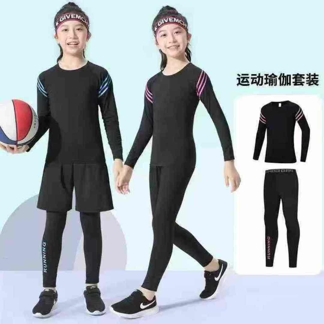 Детская спортивная одежда с длинными рукавами, чистка 3,9 количество 810 шт., число кодов для детей среднего и старшего возраста (10 - 15 лет), есть кардиган с набором головок, хорошо выполненная работа, все независимые упаковки, высокая эластичность, основные фотомодели (модельные рисунки только ссылки), распределены ➕ Один.