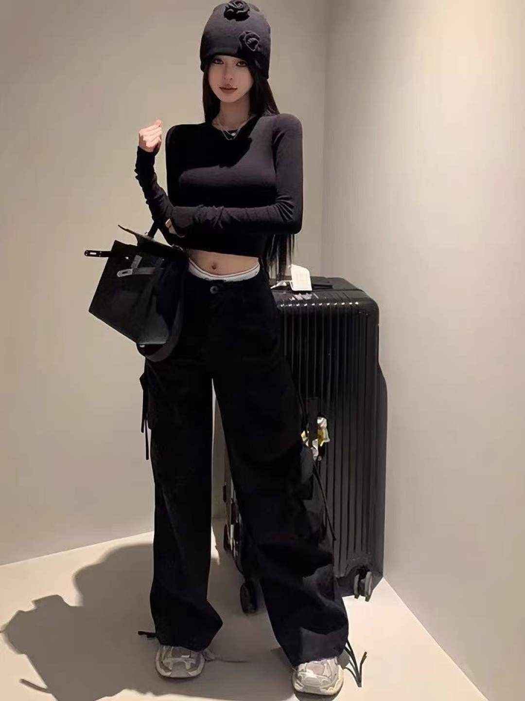 [Луна]: 7.5 очистить 95 шт. (независимо от товара) [Луна]: европейский и американский горячий полый с бюстгальтером короткий горячий блузка [Луна]: 1.3 ярда самостоятельного качества упаковки ️