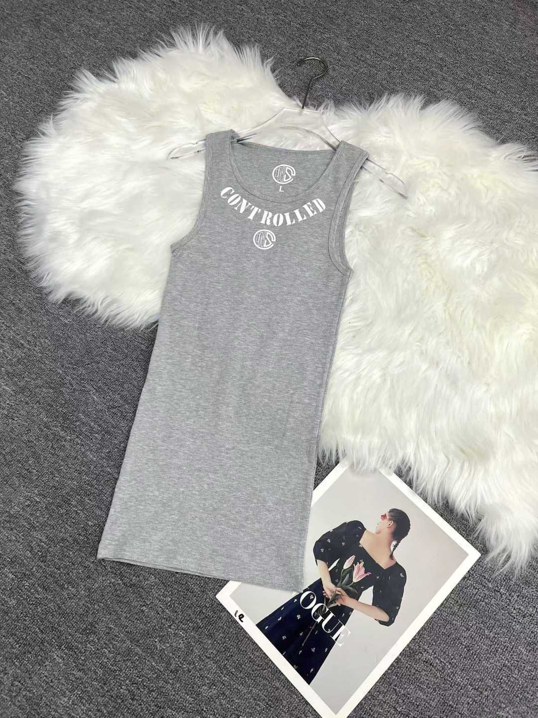 4.8 Yuanqing, 476 серых буквенно - печатных жилетов, текстура онлайн, стиль приливно - крутой, спортивный досуг супер 100. Высокая эластичность не скучный пот, с независимой упаковкой, товар чистый. Распределение товаров ➕ Один.