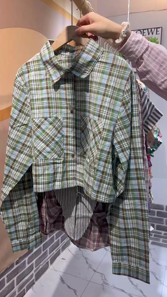 Полная очистка 6,8 юаней / шт. 170 женских рекреационных рубашек, независимая упаковка, количество кодов S - L, около 60 шт. без упаковки), а затем сделать старые морщины, а не гладить!