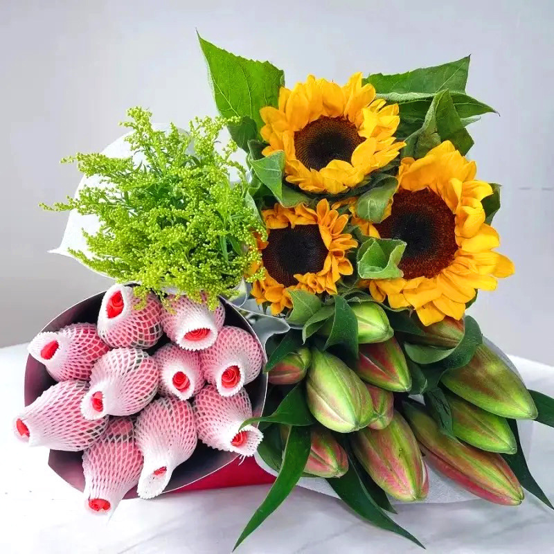 Цветы Юньнаньская база прямые розы лилии домашние цветы цветы гвоздики подсолнухи свежие и нарезанные настоящие цветы - Розы 5 + подсолнухи 3 + лилии 3
