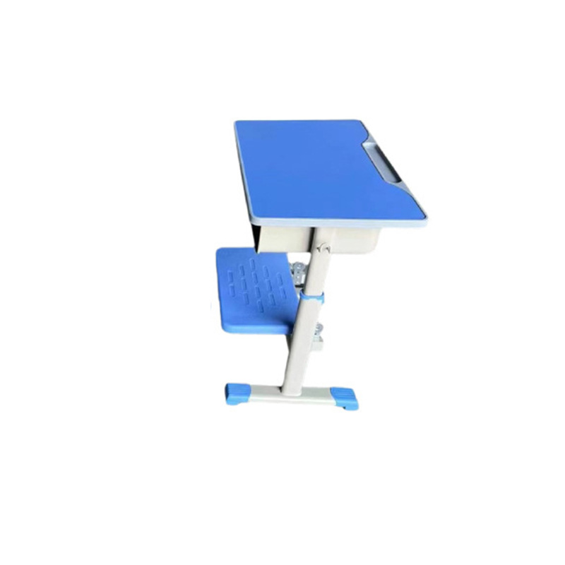 Столы и стулья в обеденный перерыв, столы и стулья для учеников начальной и средней школы. - стол